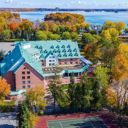 Chateau Vaudreuil Extérieur photo Aerial view of the hotel